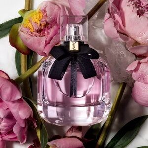 NWOT NICE *MON PARIS EAU DE PARFUM* 1.6OZ!